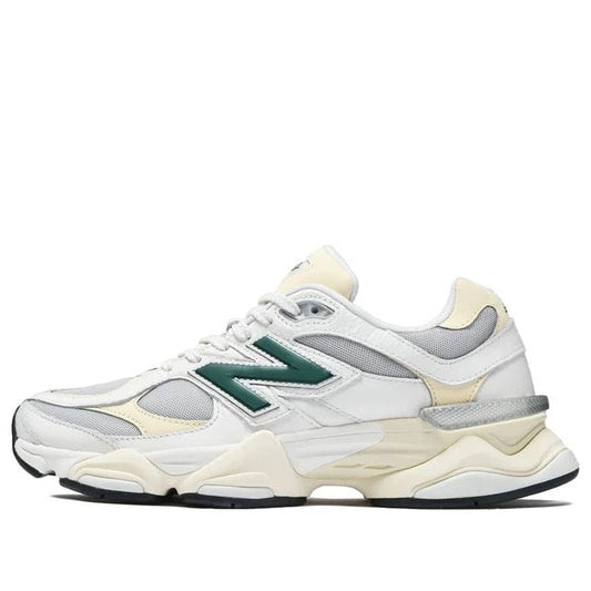 9060 Sea Salt / Marsh Green
