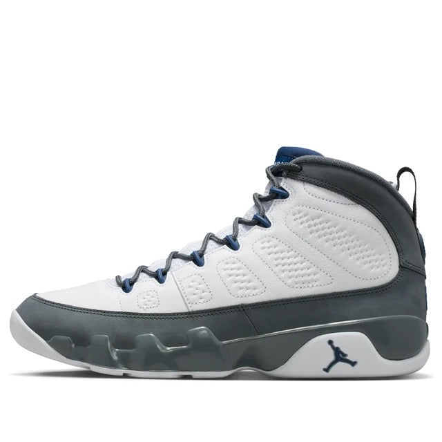 9 Retro Flint Grey French Blue (2026)